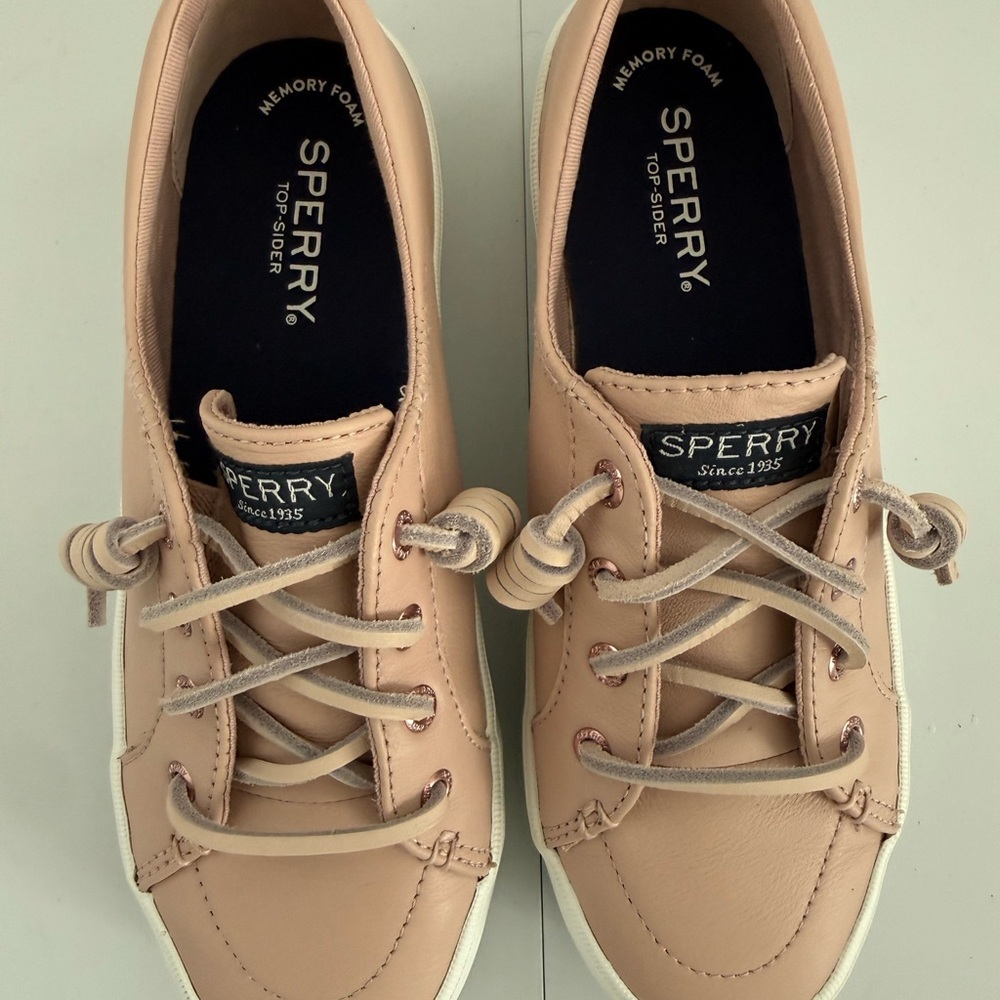 Sperry Women's Beige Sneakers